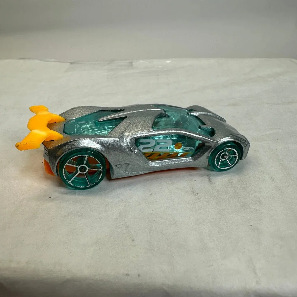 Hot‎ Wheels Impavido Custom Diecast Toy Car Silver Orange Spoiler Teal Wheels